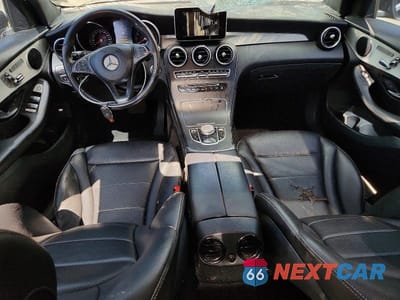 Zdjęcie 8 z 12 samochodu: 2019 MERCEDES-BENZ GLC 300 4MATIC VIN:WDC0G4KB8KV135146 - miniatura