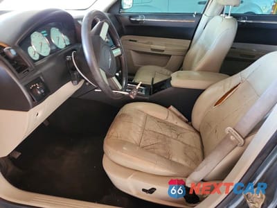 Zdjęcie 7 z 12 samochodu: 2006 CHRYSLER 300 TOURING VIN:2C3KA53G76H405454 - miniatura