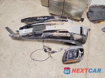 Zdjęcie 13 z 14 samochodu: 2022 KIA TELLURIDE SX VIN:5XYP5DHC6NG212456 - miniatura