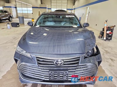 Piąte zdjęcie samochodu w środku: 2020 TOYOTA AVALON XLE VIN:4T1AZ1FB5LU049289 - miniatura