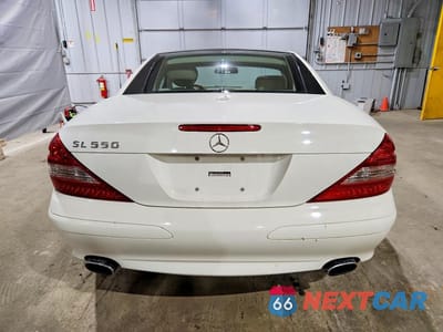 Zdjęcie 6 z 12 samochodu: 2007 MERCEDES-BENZ SL 550 VIN:WDBSK71F67F126528 - miniatura