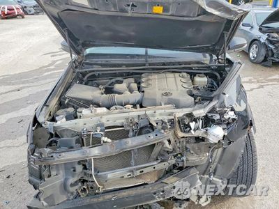 Zdjęcie 12 z 14 samochodu: 2015 TOYOTA 4RUNNER LIMITED VIN:JTEBU5JR4F5226928 - miniatura
