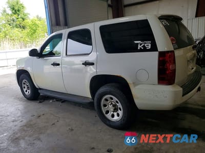 Drugie zdjęcie samochodu z przodu: 2011 CHEVROLET TAHOE VIN:1GNSK2E01BR136716 - miniatura