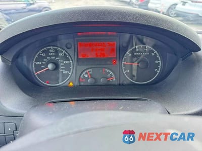 Zdjęcie 8 z 10 samochodu: 2019 RAM PROMASTER 2500 2500 HIGH VIN:3C6TRVCG7KE562875 - miniatura