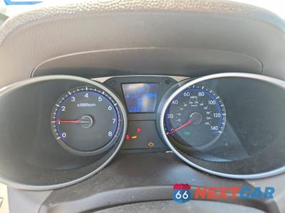 Zdjęcie 9 z 12 samochodu: 2013 HYUNDAI TUCSON LIMITED VIN:KM8JU3AC4DU579961 - miniatura