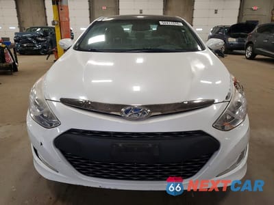 Piąte zdjęcie samochodu w środku: 2013 HYUNDAI SONATA HYBRID VIN:KMHEC4A40DA050978 - miniatura