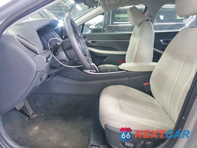 Zdjęcie 7 z 12 samochodu: 2023 HYUNDAI SONATA SEL VIN:KMHL64JA1PA286564 - miniatura
