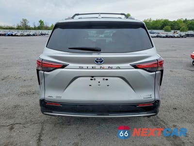 Zdjęcie 6 z 13 samochodu: 2022 TOYOTA SIENNA VIN:5TDESKFC1NS060872 - miniatura