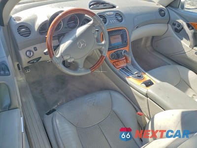 Zdjęcie 8 z 12 samochodu: 2003 MERCEDES-BENZ SL 500R VIN:WDBSK75F33F052814 - miniatura
