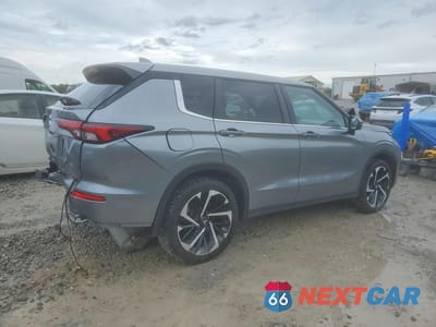 Trzecie zdjęcie samochodu z tyłu: 2024 MITSUBISHI OUTLANDER SE VIN:JA4J3VA85RZ038257 - miniatura