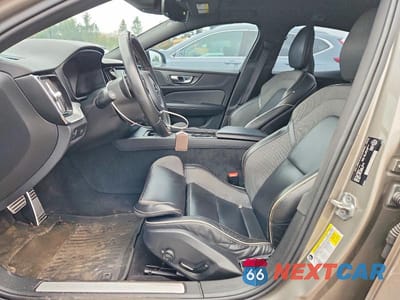 Zdjęcie 7 z 13 samochodu: 2019 VOLVO S60 T6 R-DESIGN VIN:7JRA22TM6KG004283 - miniatura