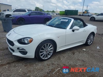 2017 FIAT 124 SPIDER CLASSICA JC1NFAEKXH0107098 - główne zdjęcie licytacji z USA - miniatura