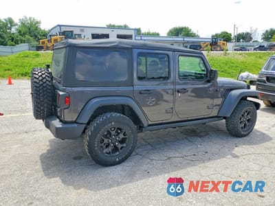 Trzecie zdjęcie samochodu z tyłu: 2021 JEEP WRANGLER UNLIMITED SPORT VIN:1C4HJXDN5MW817014 - miniatura