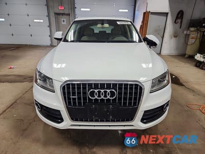 Piąte zdjęcie samochodu w środku: 2016 AUDI Q5 PREMIUM PLUS VIN:WA1L2AFP6GA125133 - miniatura