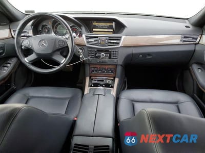 Zdjęcie 8 z 12 samochodu: 2011 MERCEDES-BENZ E 350 4MATIC VIN:WDDHF8HB8BA465053 - miniatura