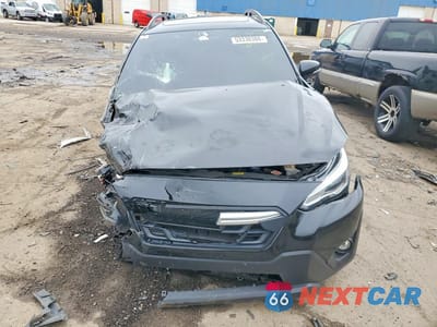 Piąte zdjęcie samochodu w środku: 2023 SUBARU CROSSTREK LIMITED VIN:JF2GTHMC1PH271767 - miniatura