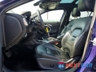 Zdjęcie 7 z 13 samochodu: 2017 INFINITI QX30 PREMIUM VIN:SJKCH5CR3HA023563 - miniatura