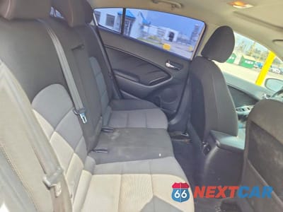 Zdjęcie 10 z 12 samochodu: 2015 KIA FORTE EX VIN:KNAFX4A82F5434382 - miniatura