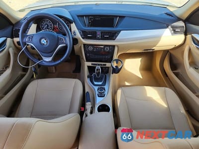 Zdjęcie 8 z 13 samochodu: 2014 BMW X1 XDRIVE28I VIN:WBAVL1C50EVY24419 - miniatura