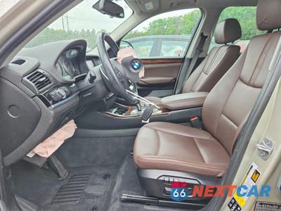 Zdjęcie 7 z 13 samochodu: 2015 BMW X3 XDRIVE28I VIN:5UXWX9C56F0D61583 - miniatura