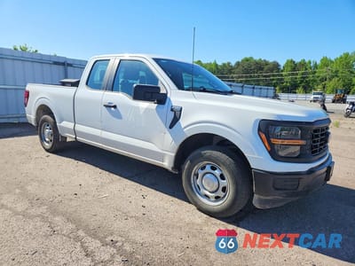Czwarte zdjęcie samochodu z boku: 2024 FORD F150 XL VIN:1FTEX1KP0RKD26853 - miniatura