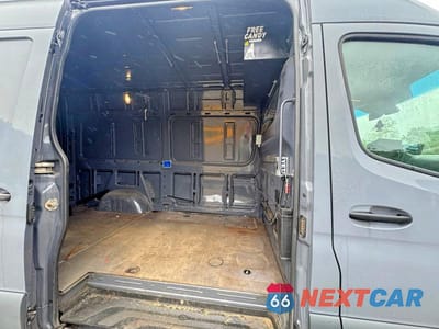 Zdjęcie 11 z 13 samochodu: 2020 MERCEDES-BENZ SPRINTER 1500 VIN:W1Y70BGY5LT025335 - miniatura