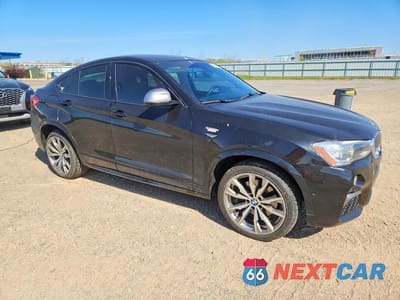 Czwarte zdjęcie samochodu z boku: 2017 BMW X4 XDRIVEM40I VIN:5UXXW7C37H0U26628 - miniatura