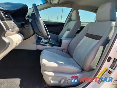 Zdjęcie 7 z 12 samochodu: 2012 TOYOTA CAMRY LE VIN:4T1BF1FK8CU536676 - miniatura