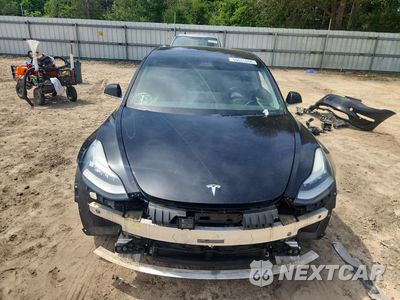 Piąte zdjęcie samochodu w środku: 2019 TESLA MODEL 3 VIN:5YJ3E1EAXKF307198 - miniatura