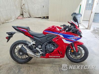 2025 HONDA CBR500 RA MLHPC7057S5101453 - główne zdjęcie licytacji z USA - miniatura