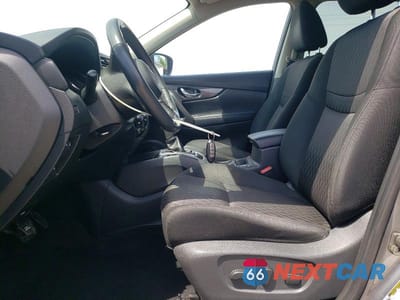 Zdjęcie 7 z 13 samochodu: 2018 NISSAN ROGUE SV VIN:KNMAT2MV4JP506727 - miniatura
