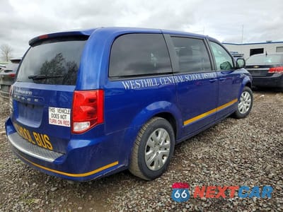 Trzecie zdjęcie samochodu z tyłu: 2018 DODGE GRAND CARAVAN SE VIN:2C4RDGBG4JR256163 - miniatura