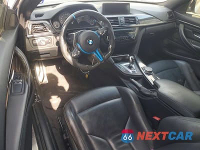 Zdjęcie 8 z 13 samochodu: 2015 BMW M4 VIN:WBS3R9C50FK331844 - miniatura
