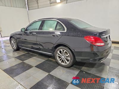 Drugie zdjęcie samochodu z przodu: 2017 MERCEDES-BENZ C 300 4MATIC VIN:55SWF4KB1HU189364 - miniatura