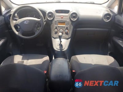Zdjęcie 8 z 12 samochodu: 2009 KIA RONDO BASE VIN:KNAFG528197269163 - miniatura