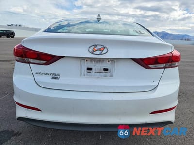 Zdjęcie 6 z 12 samochodu: 2017 HYUNDAI ELANTRA SE VIN:5NPD74LF0HH189073 - miniatura
