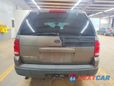 Zdjęcie 6 z 13 samochodu: 2004 FORD EXPLORER XLT VIN:1FMZU73K74ZB21493 - miniatura