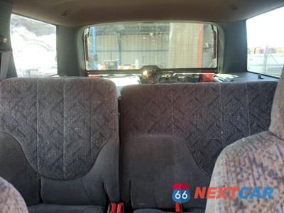 Zdjęcie 10 z 13 samochodu: 1998 GMC JIMMY VIN:1GKDT13W9W2544951 - miniatura