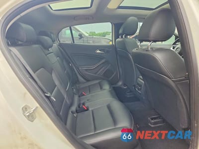 Zdjęcie 10 z 12 samochodu: 2015 MERCEDES-BENZ GLA 250 4MATIC VIN:WDCTG4GB4FJ170785 - miniatura