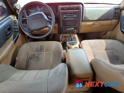 Zdjęcie 8 z 12 samochodu: 1999 JEEP CHEROKEE SPORT VIN:1J4FF68S7XL657026 - miniatura