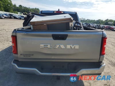 Zdjęcie 6 z 12 samochodu: 2025 RAM 1500 BIG HORN VIN:1C6RREFG2SN570013 - miniatura