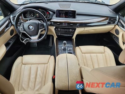 Zdjęcie 8 z 13 samochodu: 2018 BMW X5 XDRIVE35I VIN:5UXKR0C58J0X88791 - miniatura