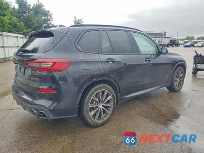 Trzecie zdjęcie samochodu z tyłu: 2021 BMW X5 M50I VIN:5UXJU4C01M9F71043 - miniatura