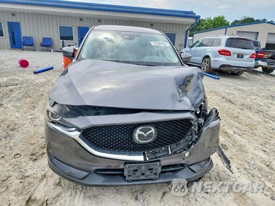 Piąte zdjęcie samochodu w środku: 2018 MAZDA CX-5 TOURING VIN:JM3KFACM5J1445865 - miniatura