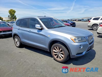 Czwarte zdjęcie samochodu z boku: 2013 BMW X3 XDRIVE28I VIN:5UXWX9C50D0A12917 - miniatura