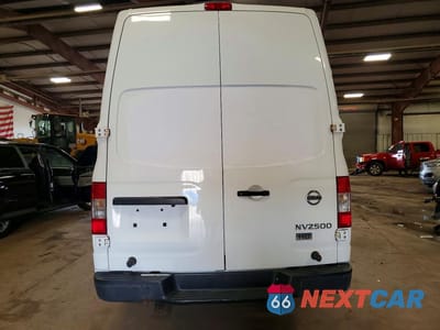 Zdjęcie 6 z 13 samochodu: 2015 NISSAN NV 2500 VIN:1N6BF0LX2FN803028 - miniatura