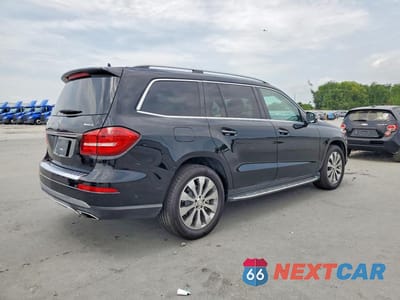 Trzecie zdjęcie samochodu z tyłu: 2017 MERCEDES-BENZ GLS 450 4MATIC VIN:4JGDF6EE7HA868456 - miniatura