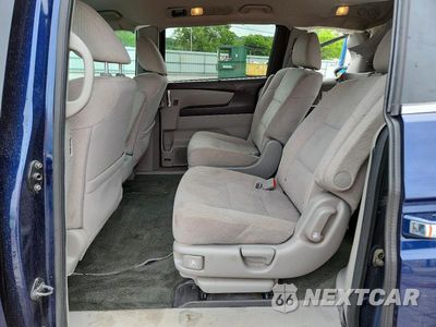 Zdjęcie 11 z 14 samochodu: 2016 HONDA ODYSSEY SE VIN:5FNRL5H33GB080397 - miniatura