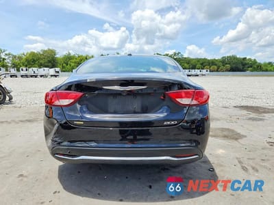 Zdjęcie 6 z 12 samochodu: 2016 CHRYSLER 200 LIMITED VIN:1C3CCCAB7GN106095 - miniatura