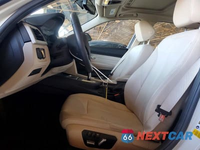 Zdjęcie 7 z 12 samochodu: 2018 BMW 320 I VIN:WBA8A9C50JAH12788 - miniatura